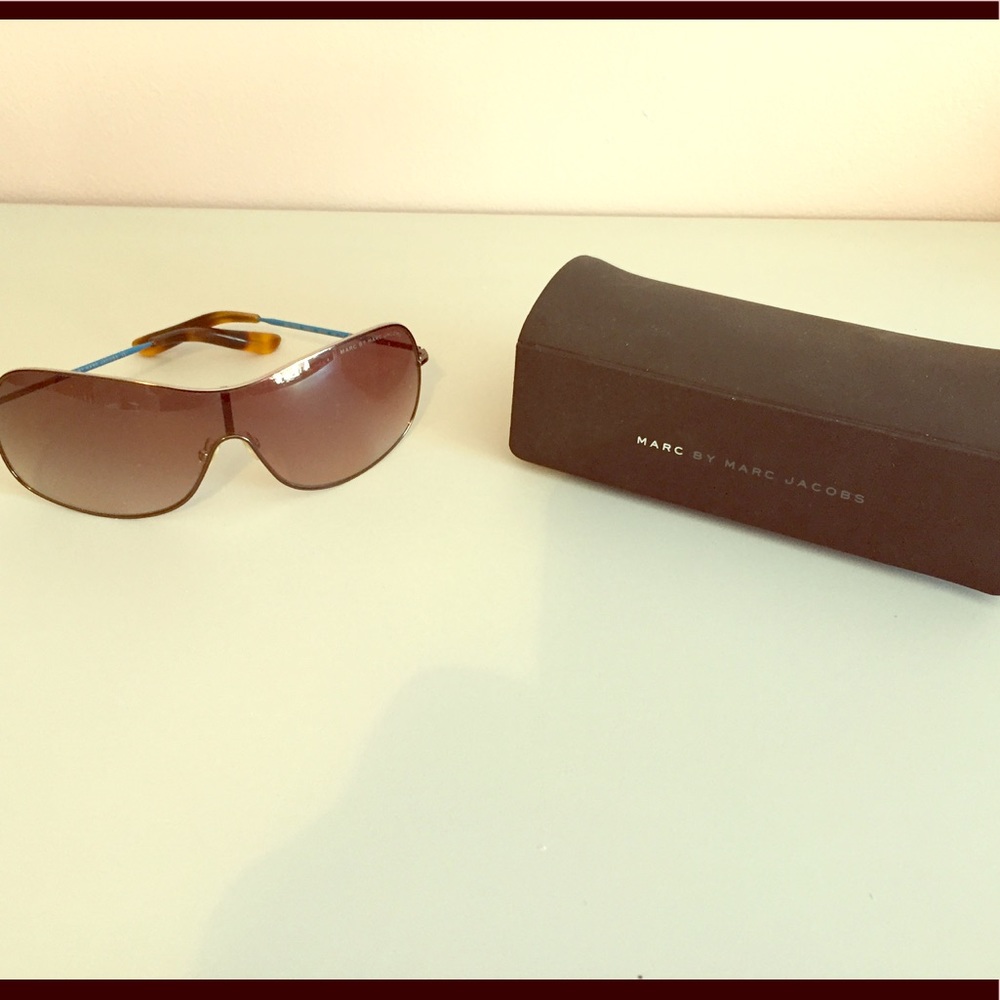 Marc Jacobs sunglasses